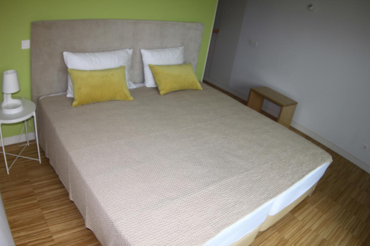 Coimbra Inn ภายนอก รูปภาพ